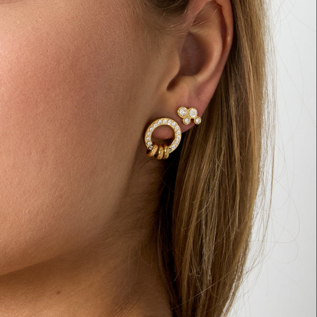 Oorknopjes met elegante ringen