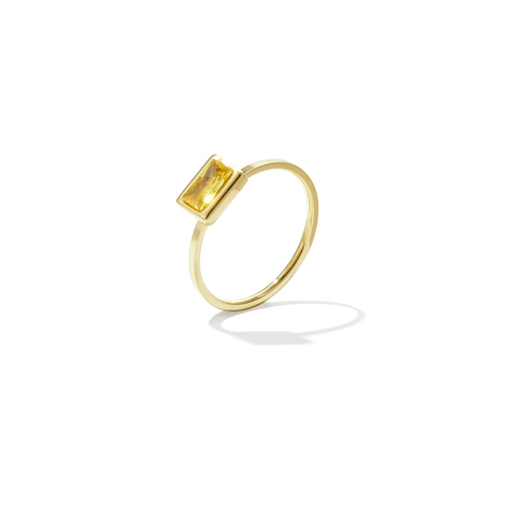 Ring met rechthoekige zirkoniasteen